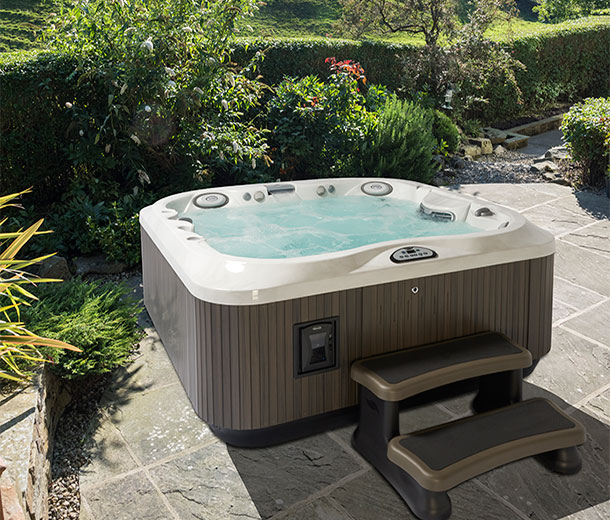 Гидромассажный Спа-бассейн Jacuzzi J-335 3